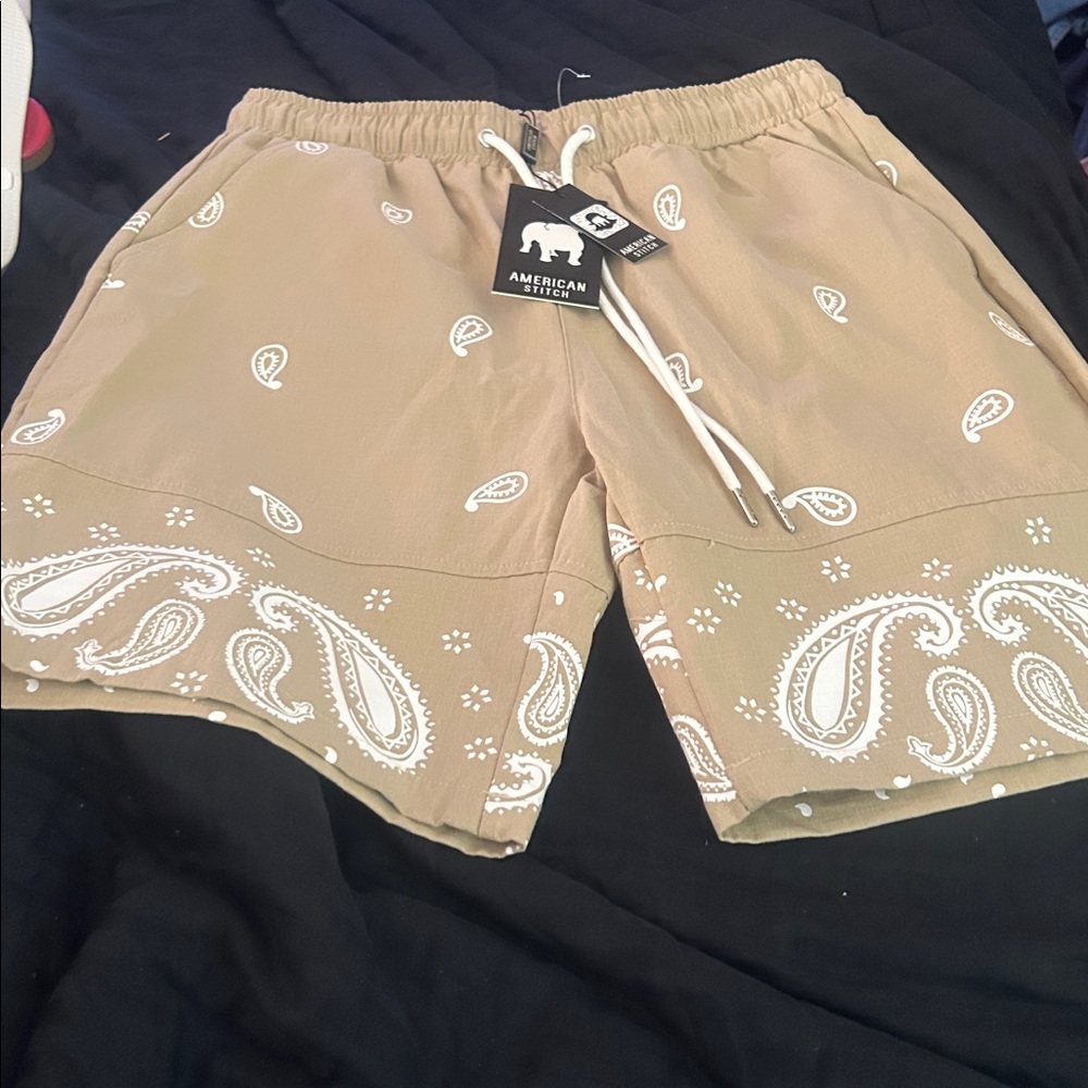 Men American stitch shorts